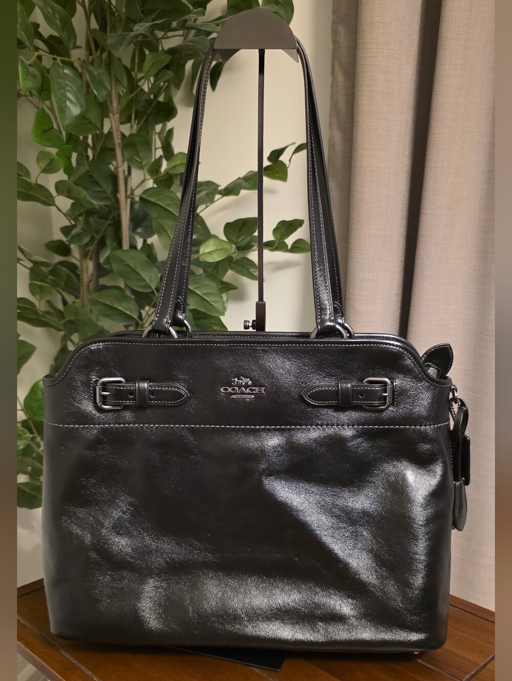 Coach Easton Tote CCZ07